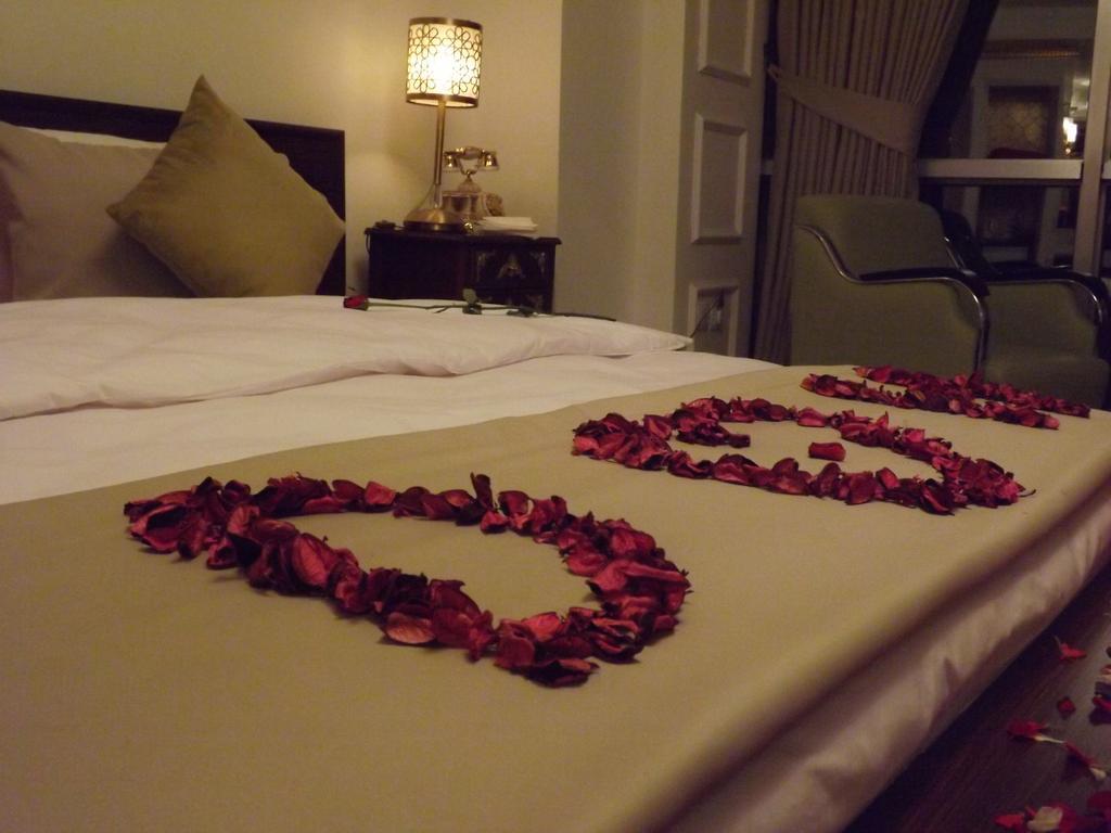 The Gala Palace Suits Kars Bagian luar foto
